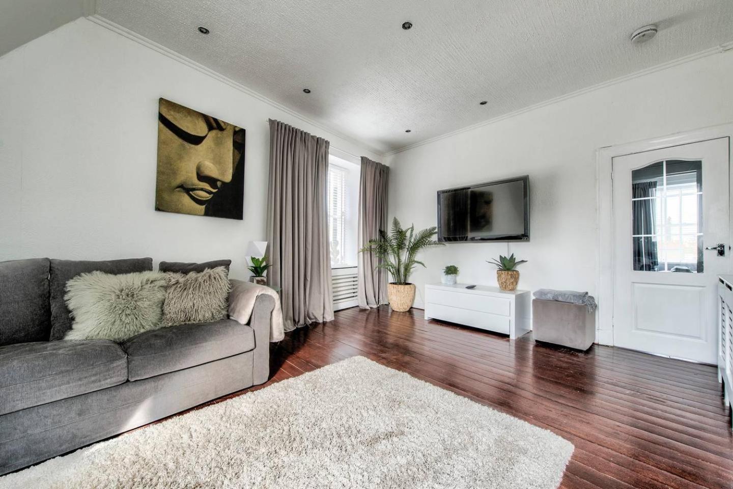 אדינבורו Guestready - Modern 2Br Home On The Royal Mile! מראה חיצוני תמונה